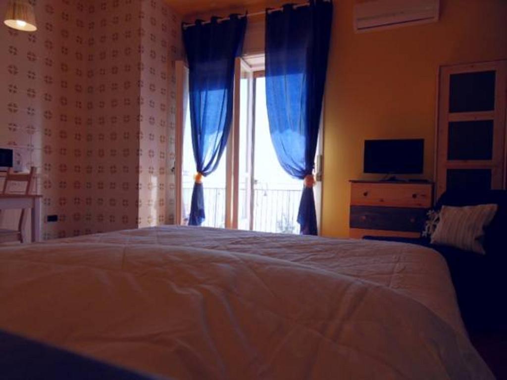 Leucosia Bed & Breakfast サレルノ エクステリア 写真